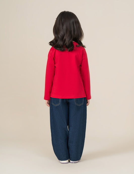 A BRIGHT STRAWBERRY PRINTED T-SHIRT