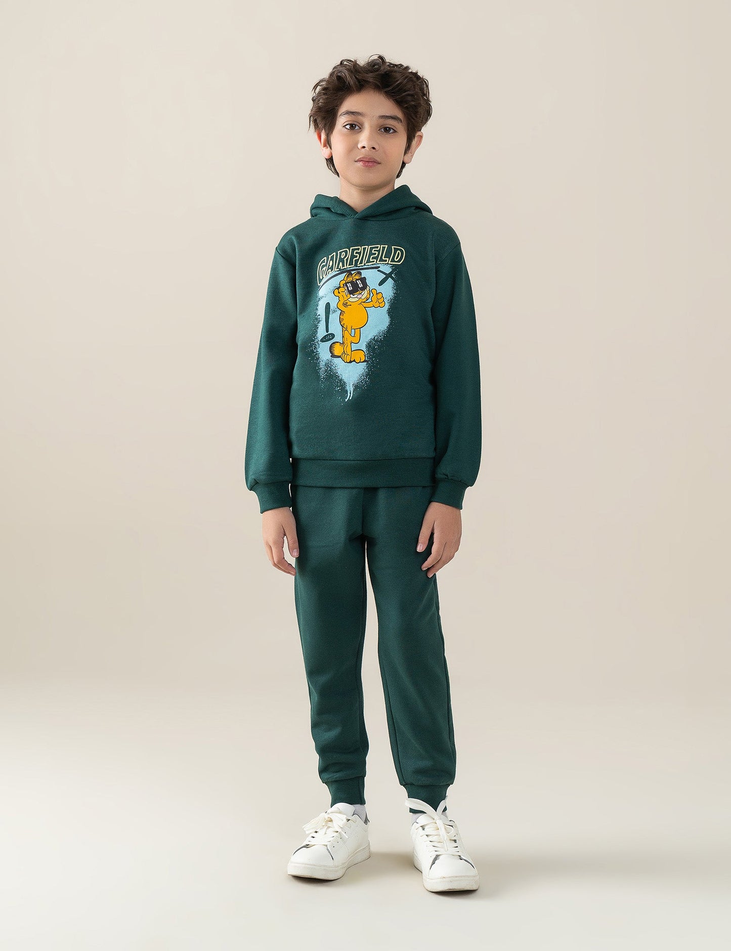 2 PIECE GARFIELD GRAPHIC SUIT