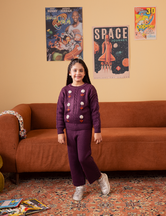 FLORAL EMBROIDERED KNITTED SWEATER