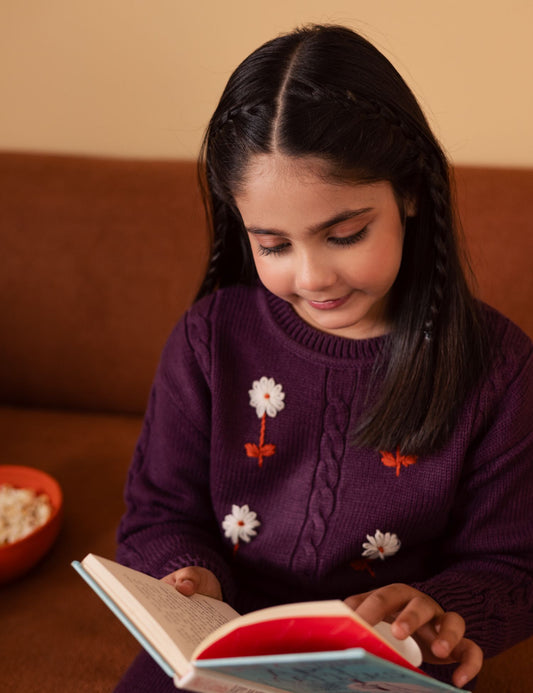 FLORAL EMBROIDERED KNITTED SWEATER