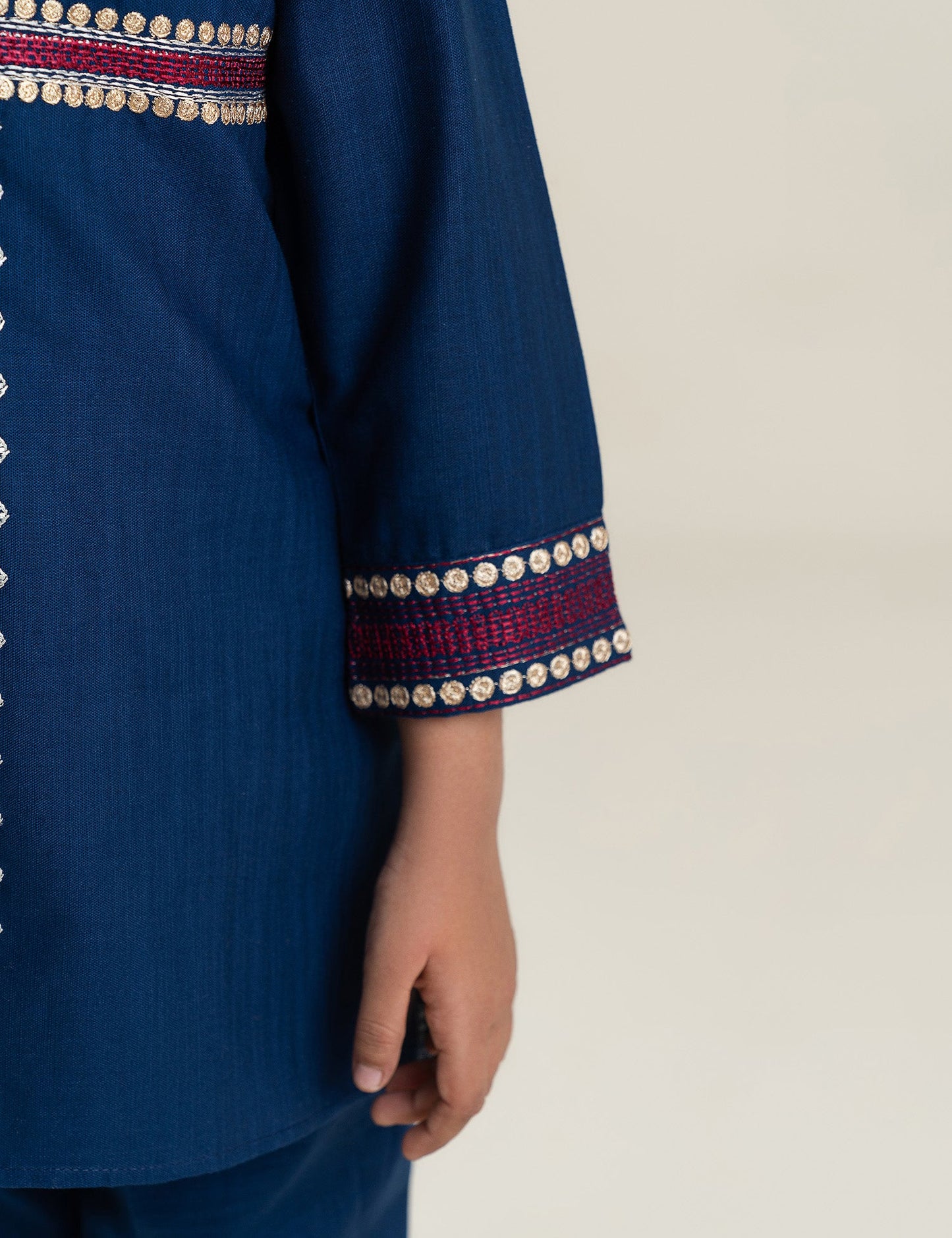 2 PIECE CONTRAST EMBROIDERED SUIT