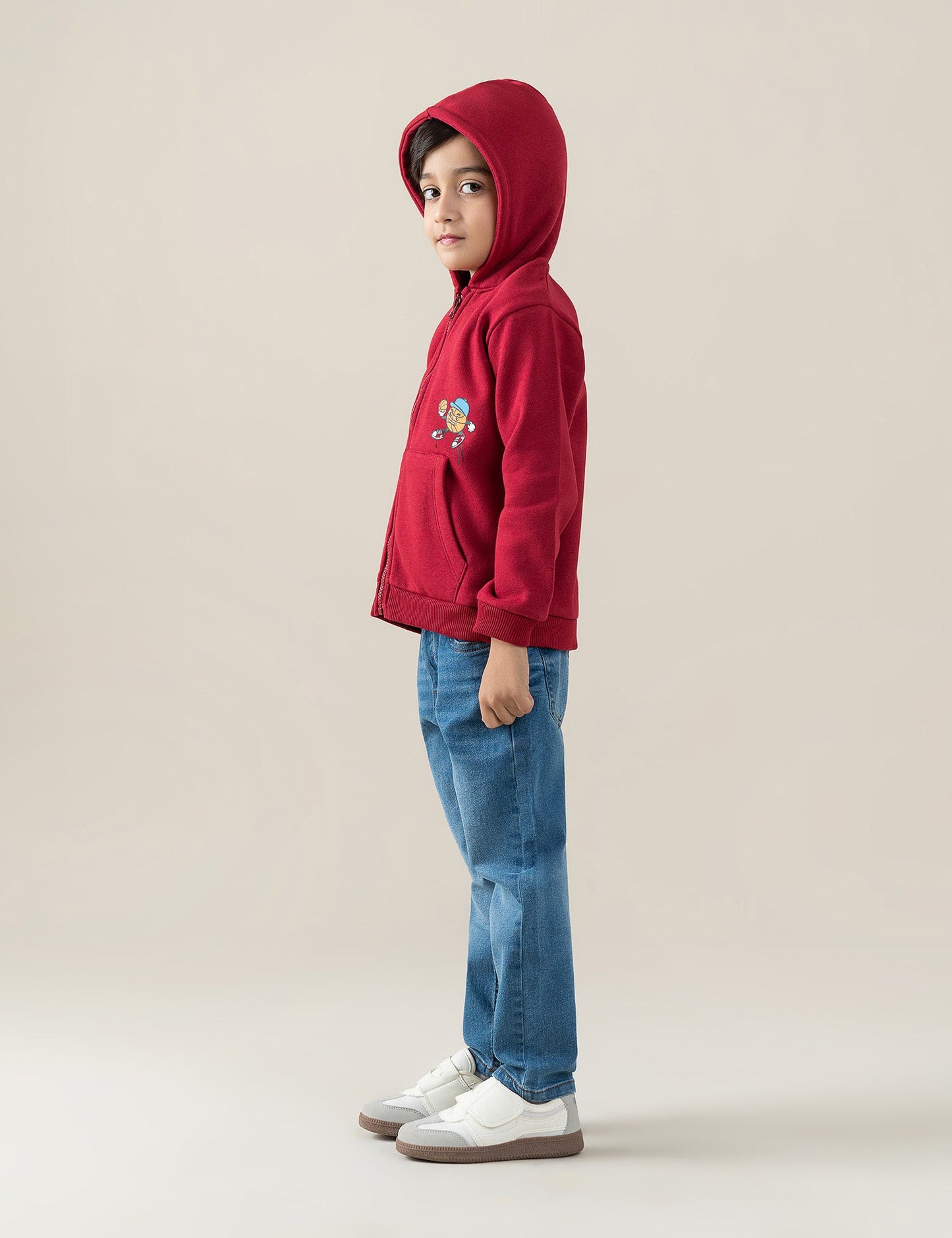 BASKETBALL GRAPHIC ZIP-UP HOODIE