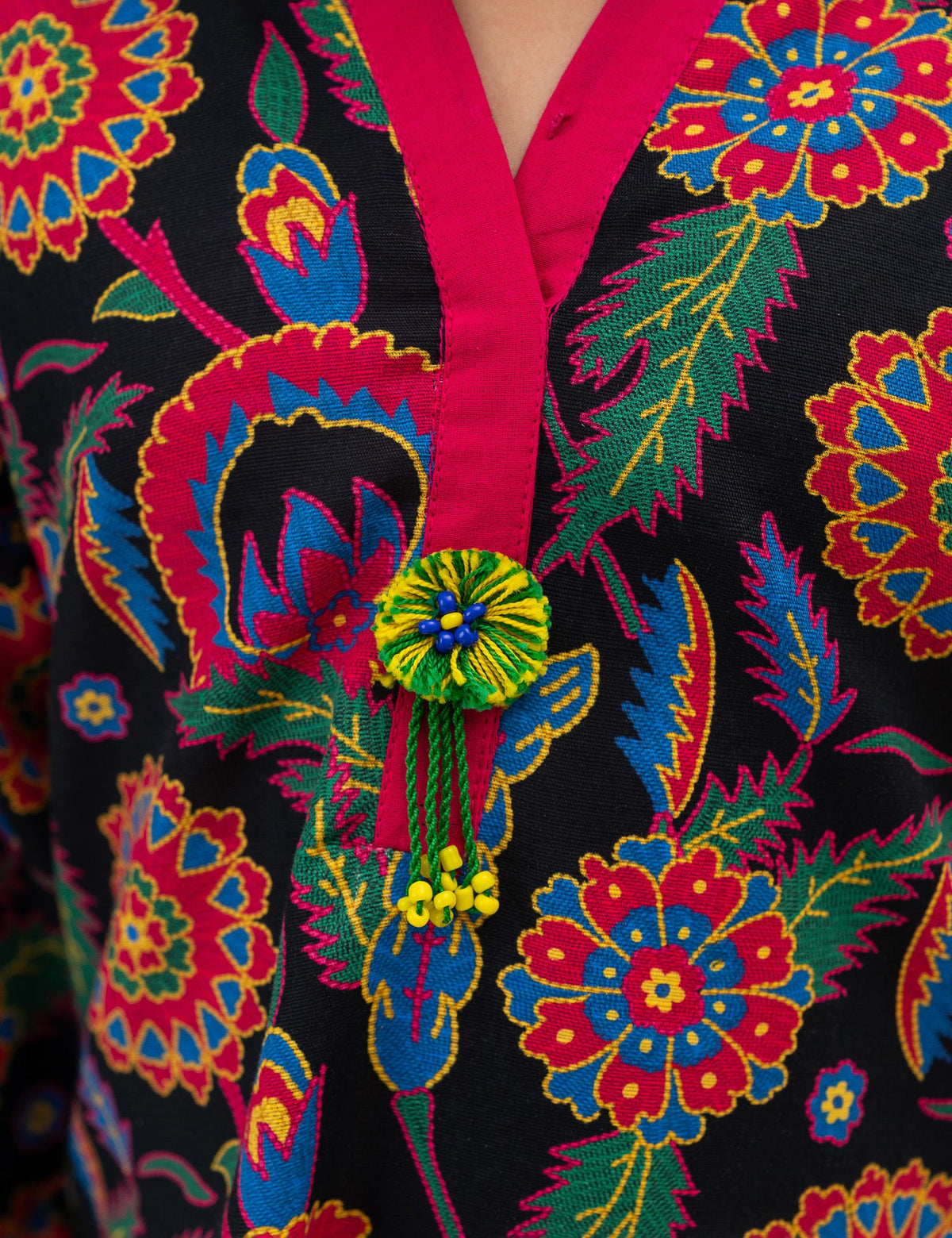 2 PIECE FLORAL PRINTED SUIT