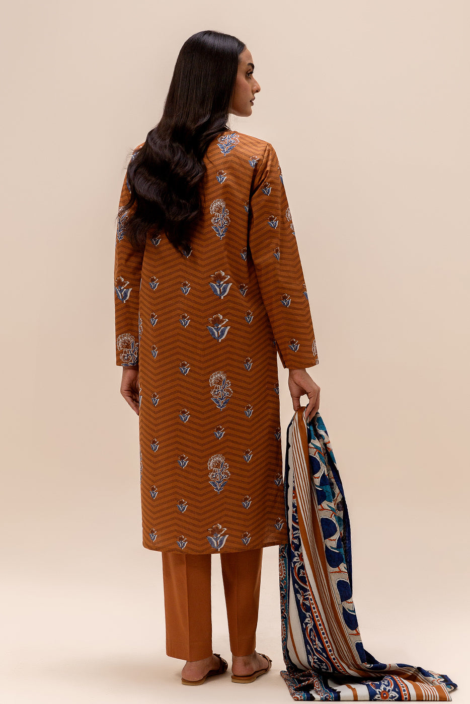 3 PIECE PRINTED LAWN SUIT-OCHRE BLOOM (UNSTITCHED)