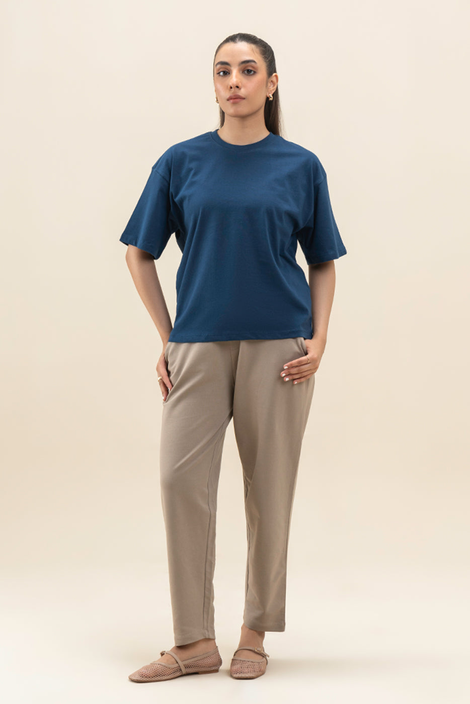 BLUE ROUND NECK T-SHIRT