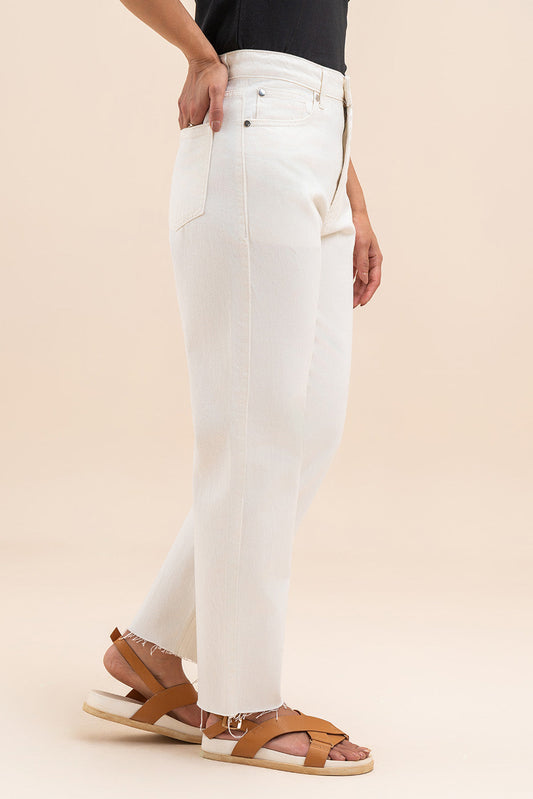 HIGH-RISE STRAIGHT JEANS