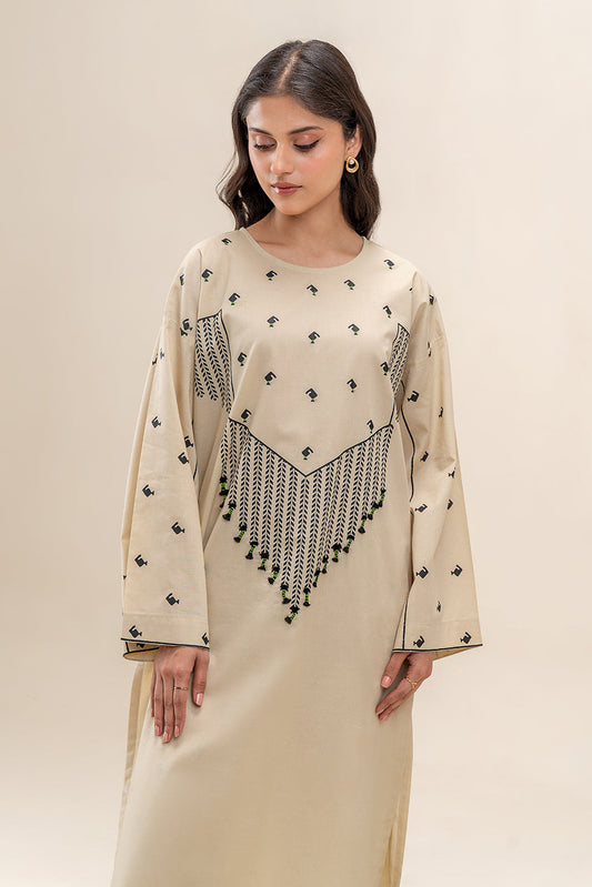 2 PIECE PRINTED LAWN SUIT (PRET)
