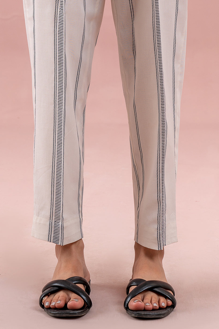 2 PIECE EMBROIDERED DOBBY SUIT (PRET)