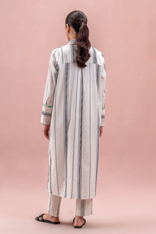 2 PIECE EMBROIDERED DOBBY SUIT (PRET)