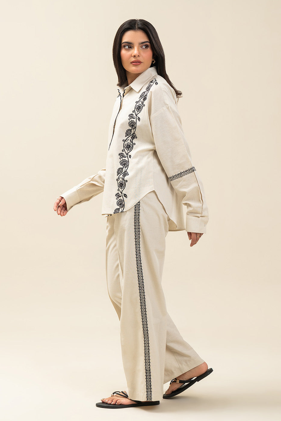 EMBROIDERED CO-ORD SET