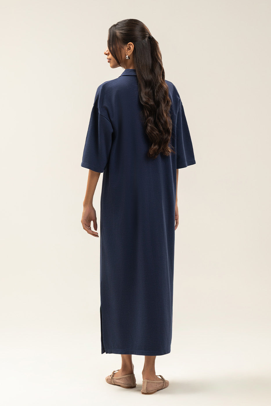 COLLAR V-NECK DRESS