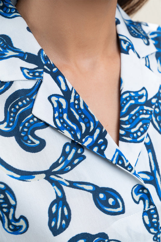 FLORAL NOTCH COLLAR BLOUSE