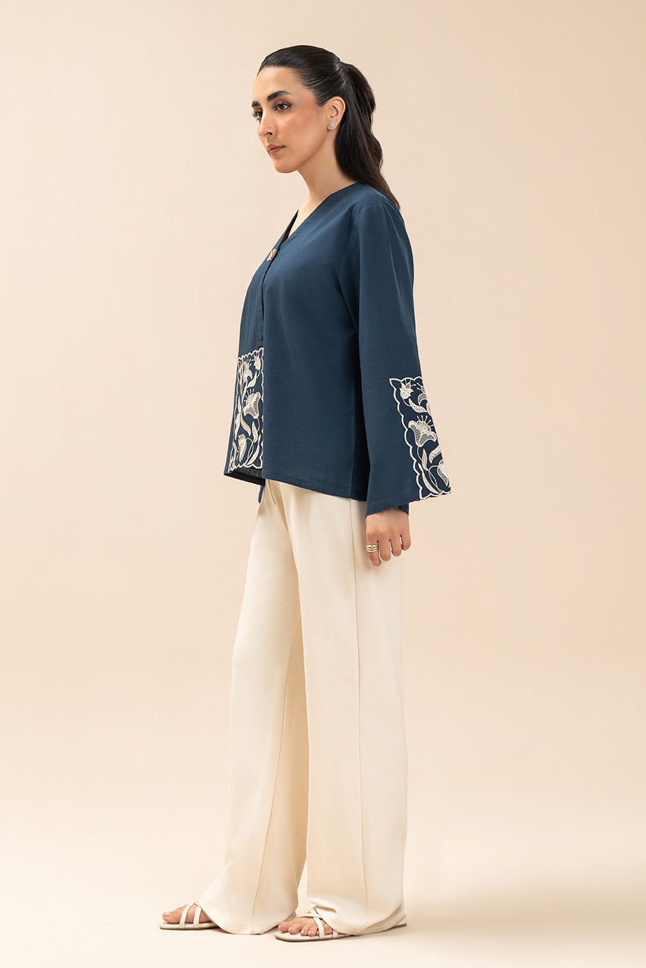 EMBROIDERED TOP (WESTERN)