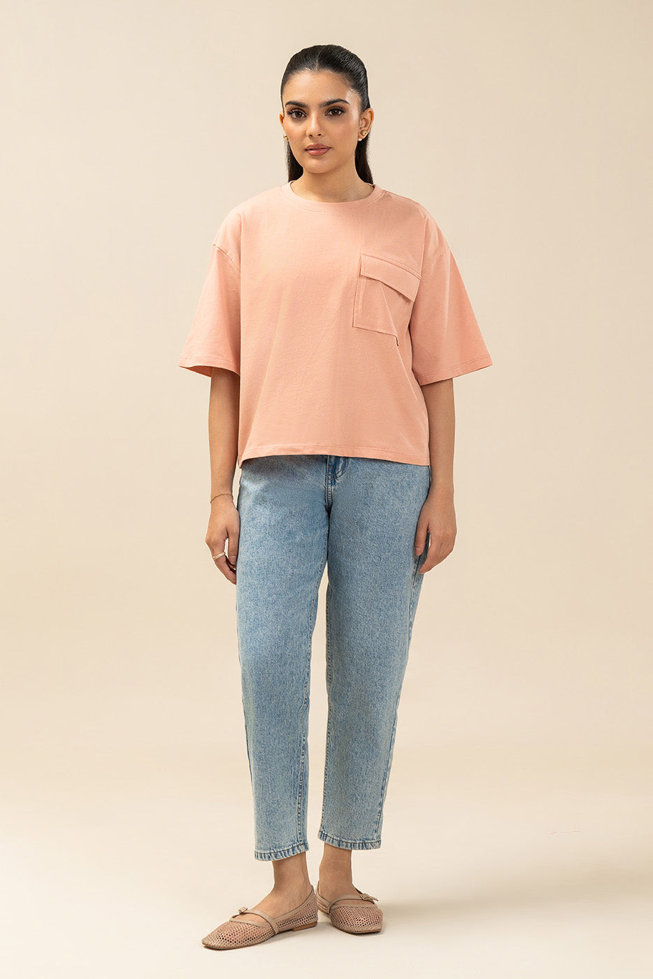 BASIC TEE