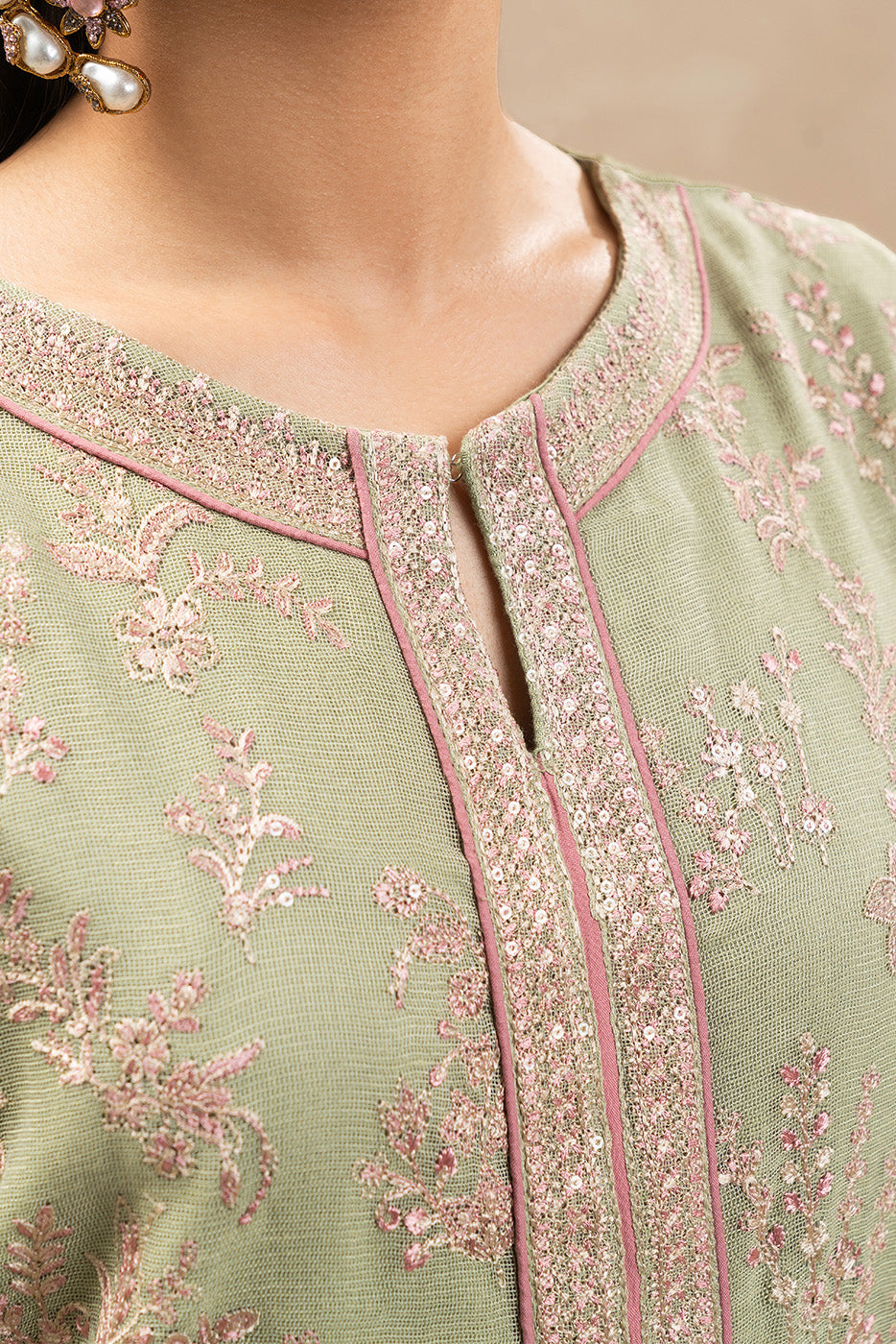 3 PIECE EMBROIDERED COTTON NET SUIT (LUXURY-PRET)