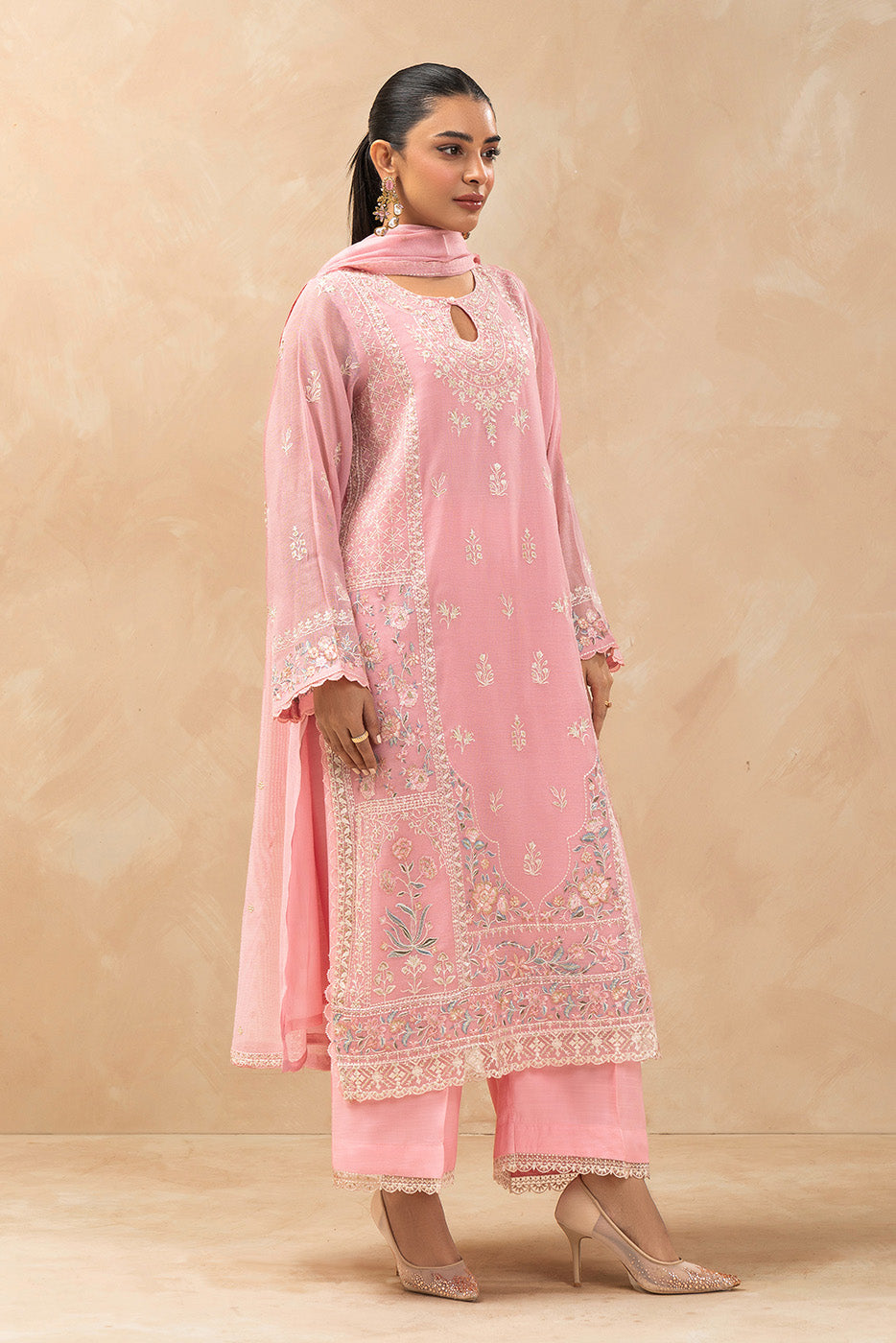 3 PIECE EMBROIDERED MONARK SUIT (LUXURY-PRET)