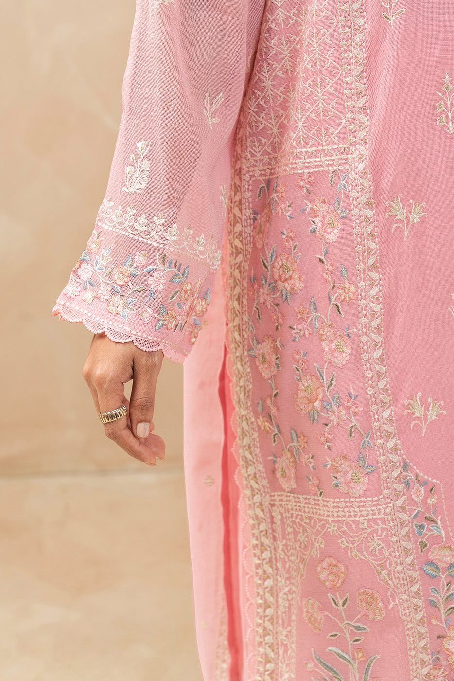 3 PIECE EMBROIDERED MONARK SUIT (LUXURY-PRET)