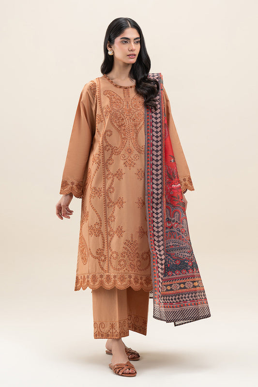 3 PIECE EMBROIDERED LAWN SUIT (PRET)
