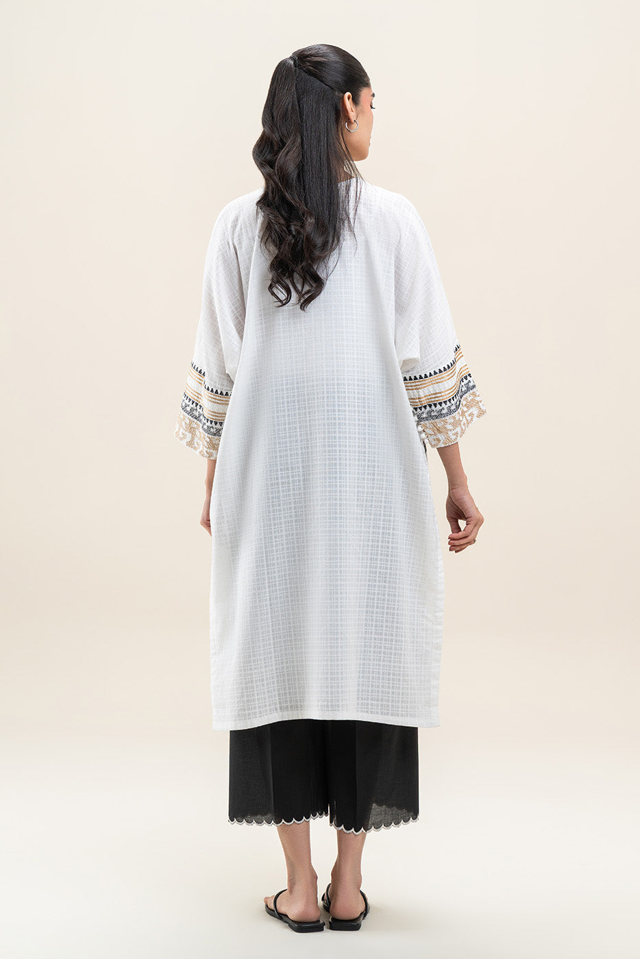 EMBROIDERED DORIA SHIRT (PRET)