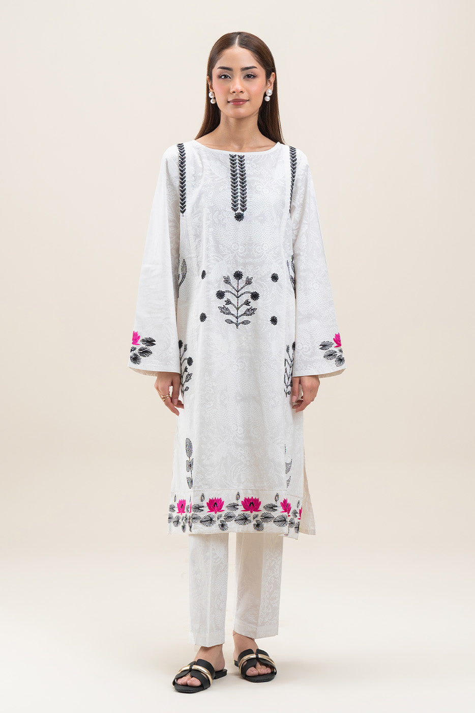 2 PIECE EMBROIDERED LAWN SUIT (PRET)