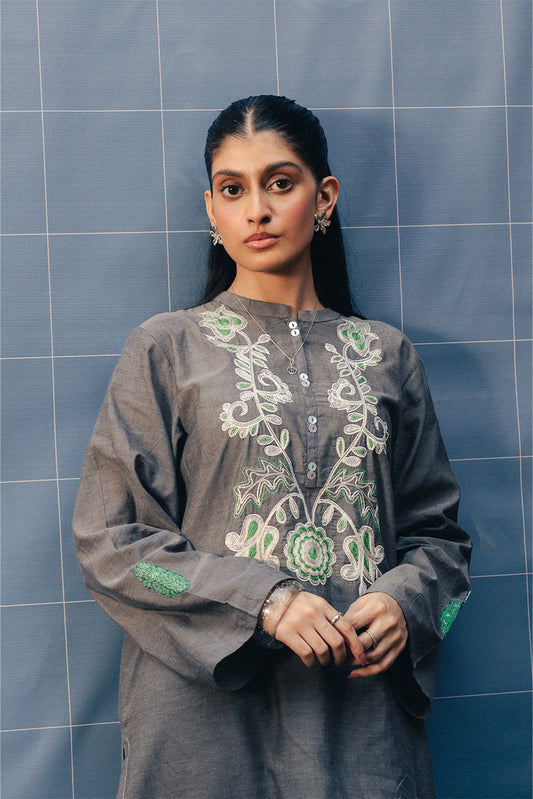 2 PIECE EMBROIDERED CHAMBRAY SUIT (PRET)