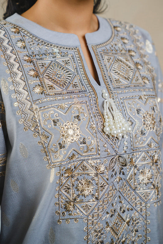 2 PIECE EMBROIDERED LUREX JACQUARD SUIT (LUXURY PRET)