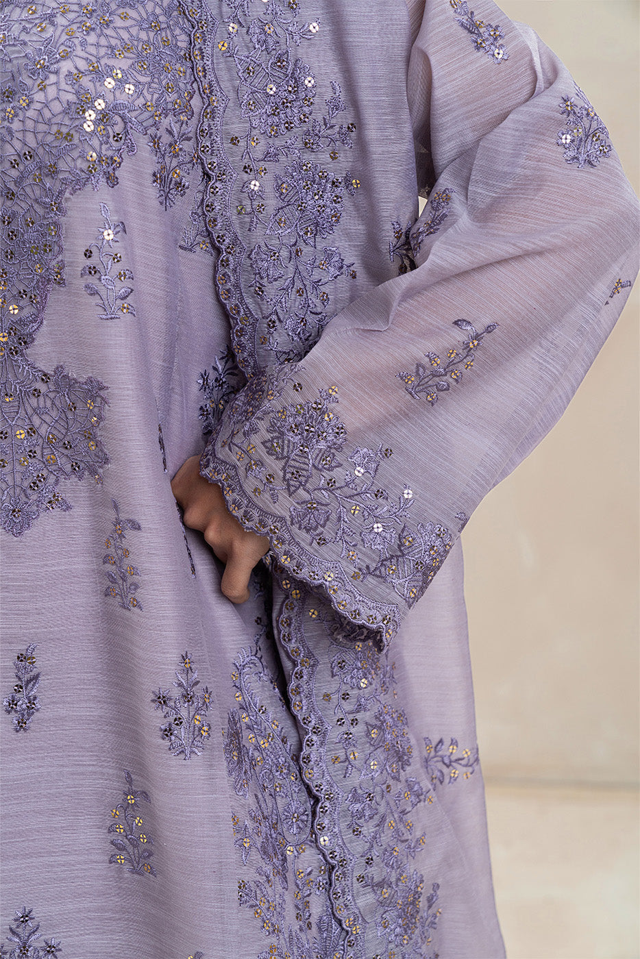 3 PIECE EMBROIDERED MONARK SUIT (LUXURY-PRET)