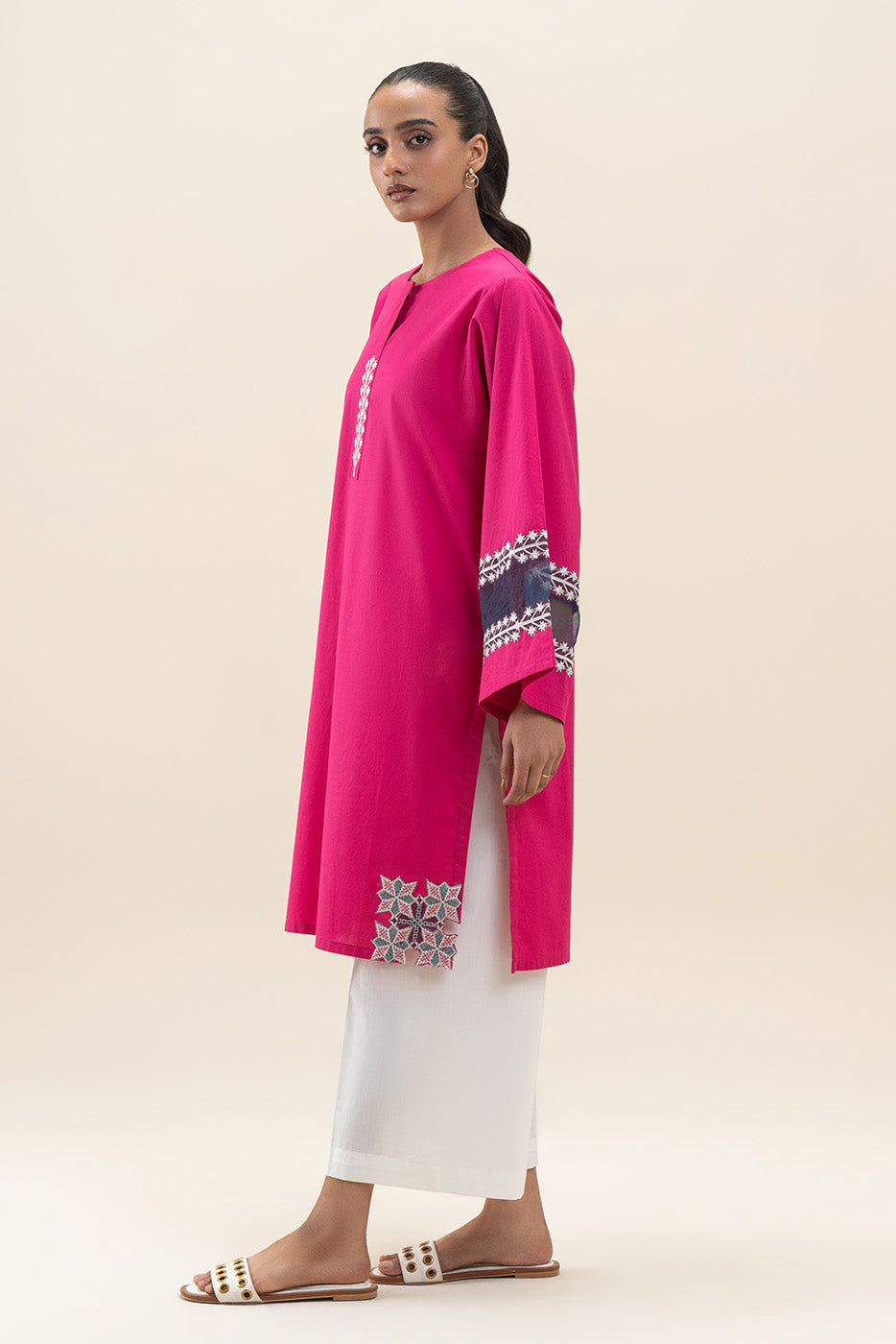 EMBROIDERED NEPS CAMBRIC SHIRT (PRET)