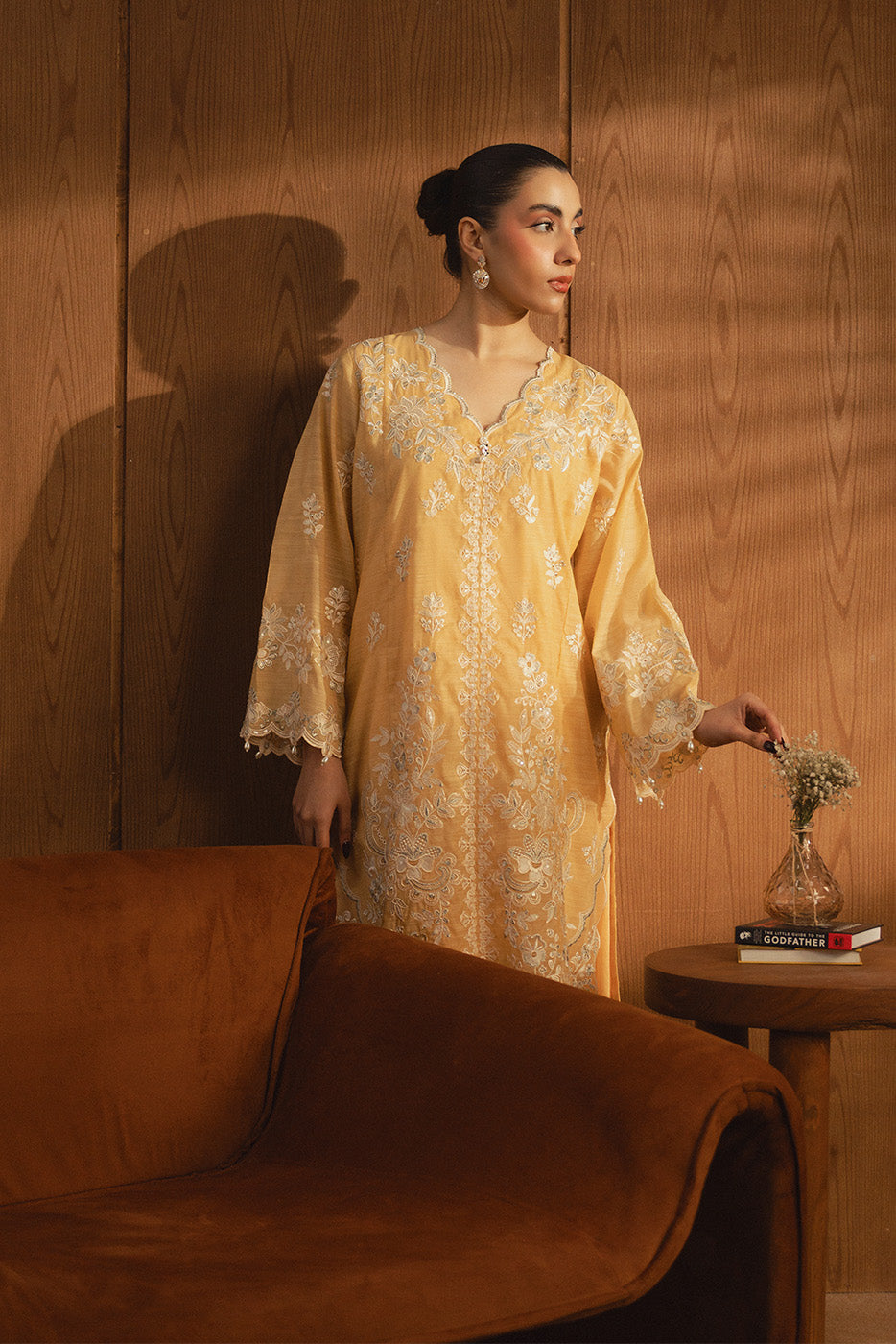 EMBROIDERED MONARK SHIRT (LUXURY PRET)