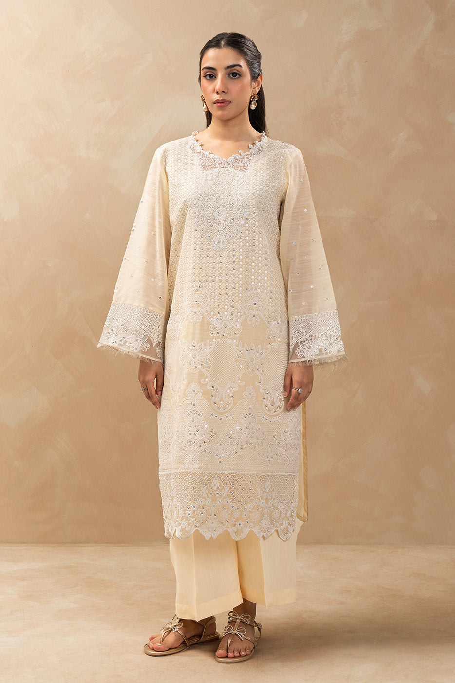 2 PIECE EMBROIDERED MONARK SUIT (LUXURY-PRET)