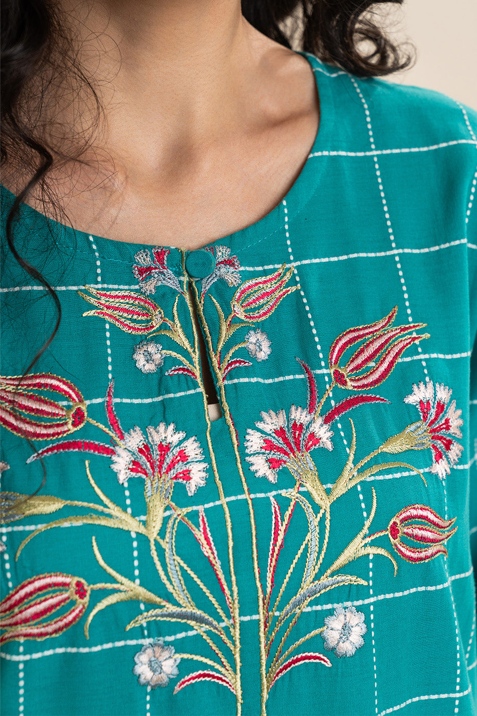 2 PIECE EMBROIDERED YARN DYED SUIT (PRET)