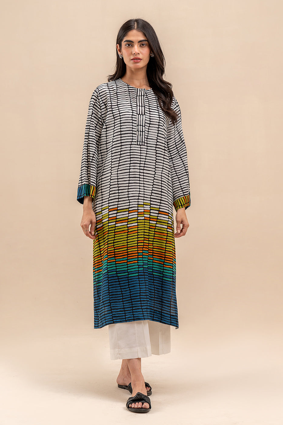 2 PIECE PRINTED VISCOSE SUIT (PRET)