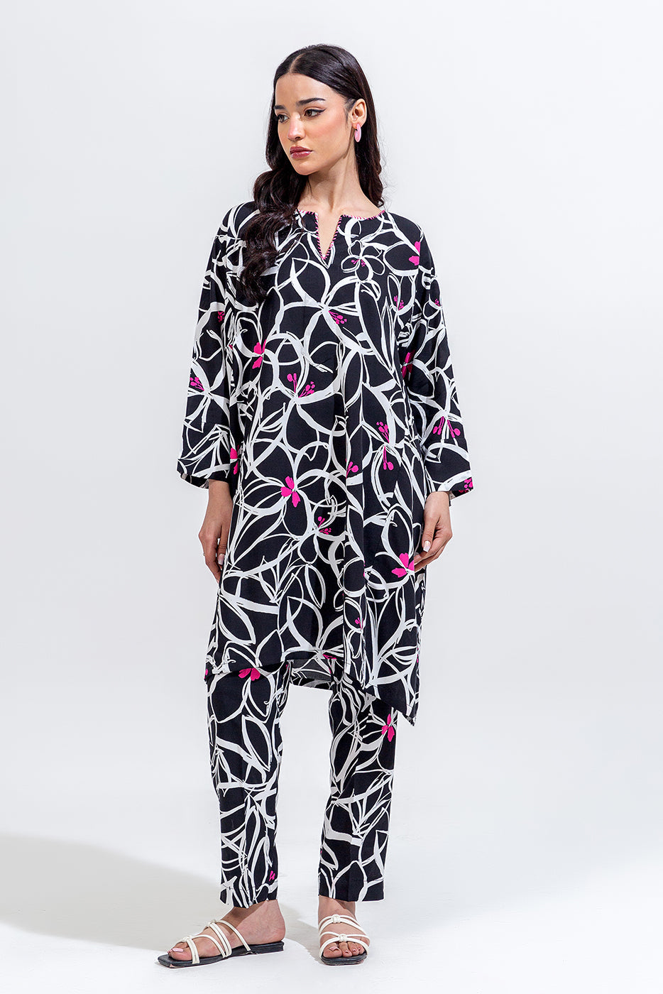 2 PIECE PRINTED VISCOSE SUIT (PRET)