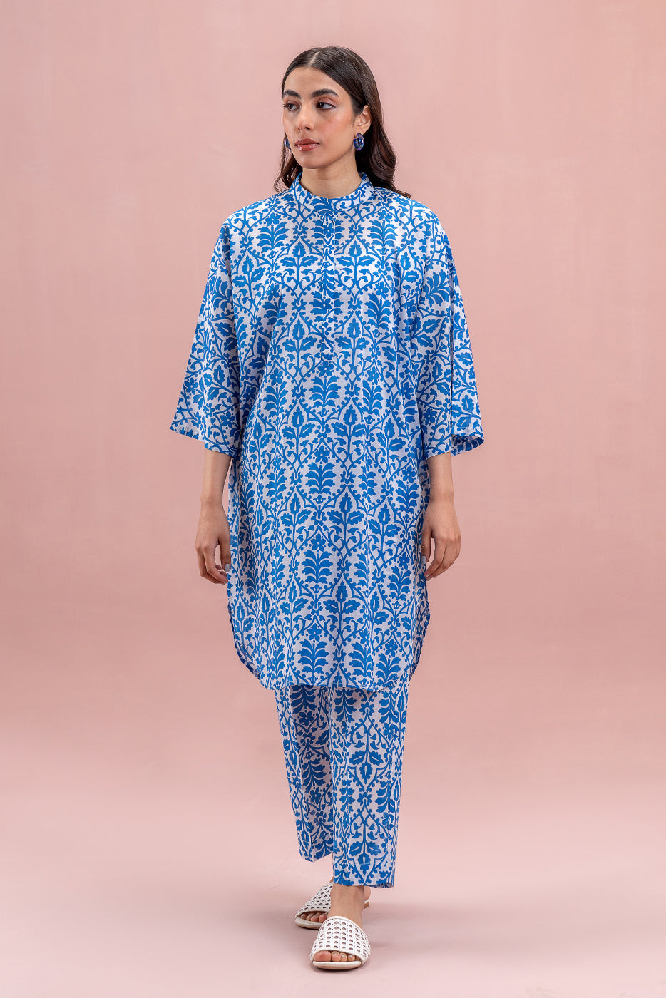 2 PIECE PRINTED LAWN SUIT (PRET)