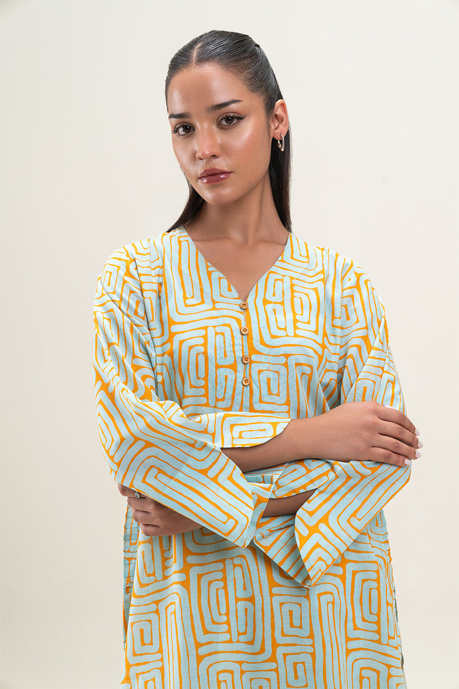 2 PIECE PRINTED LAWN SUIT (PRET)