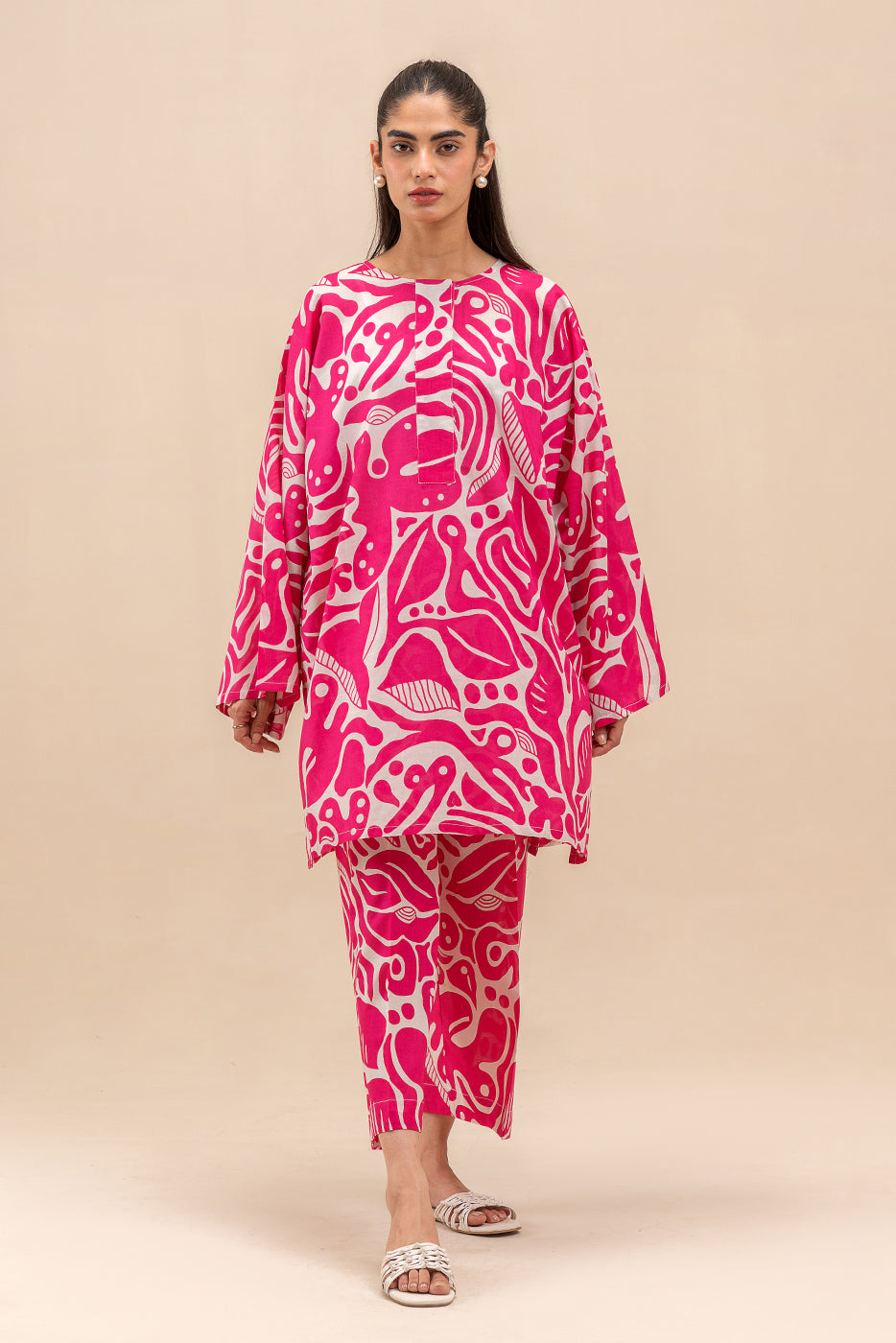 2 PIECE PRINTED LAWN SUIT (PRET)