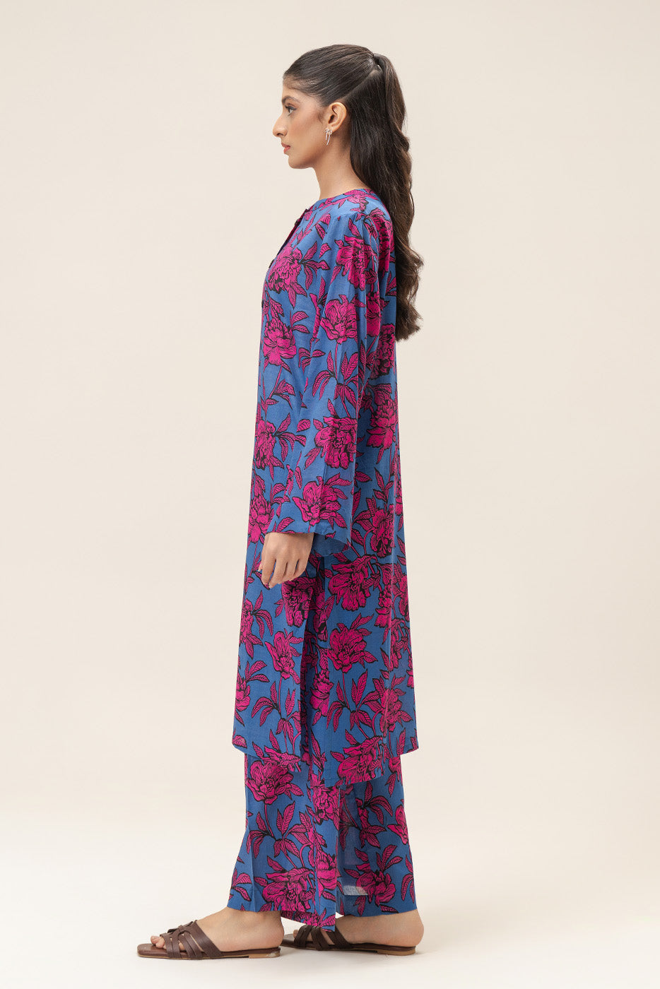 2 PIECE PRINTED LAWN SUIT (PRET)