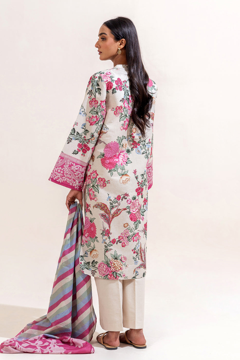 3 PIECE PRINTED LAWN SUIT-RAPTURE ROSE (UNSTITCHED)