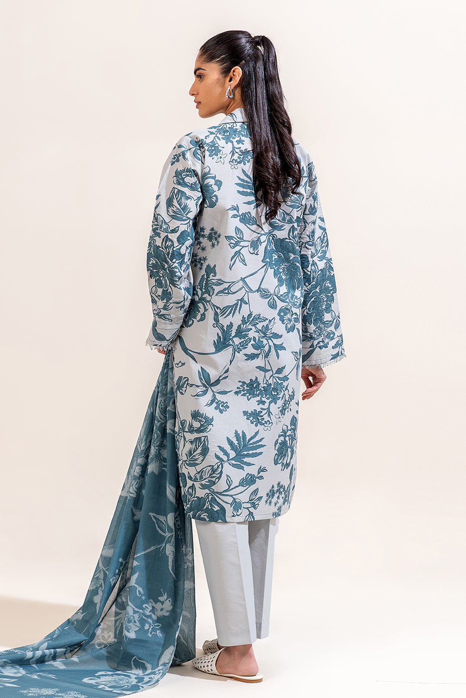 3 PIECE PRINTED LAWN SUIT-SILLHUETTE SPRUCE (UNSTITCHED)