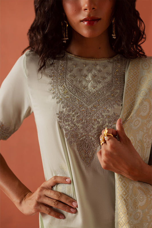 3 PIECE EMBROIDERED LUREX JACQUARAD  SUIT-SERENE GLAM (UNSTITCHED)