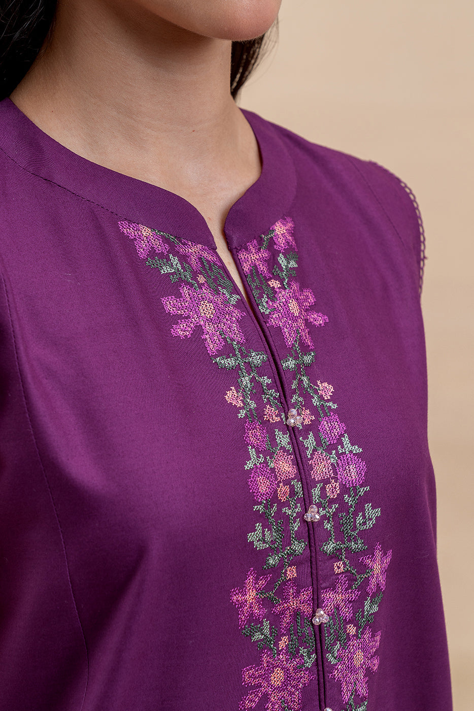 2 PIECE EMBROIDERED LAWN SUIT-MULBERRY GLAM (UNSTITCHED)