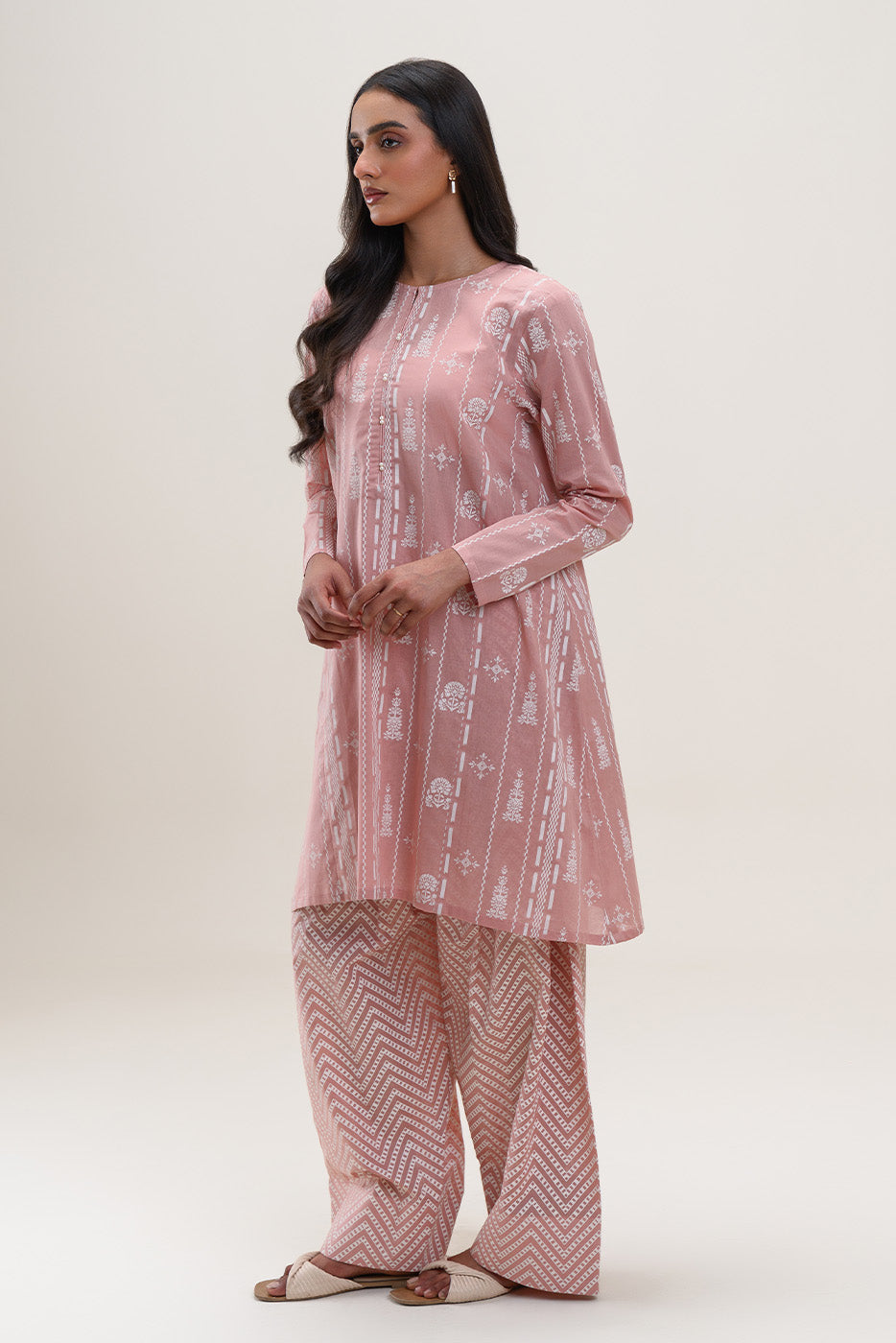 2 PIECE PRINTED LAWN SUIT-ROSY AFFAIR (UNSTITCHED)