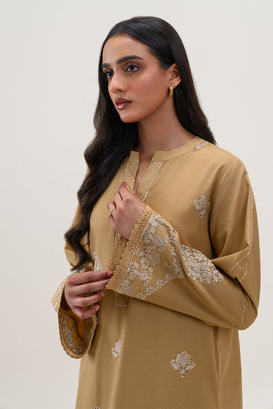 2 PIECE EMBROIDERED LAWN SUIT-AMBER GLOW (UNSTITCHED)