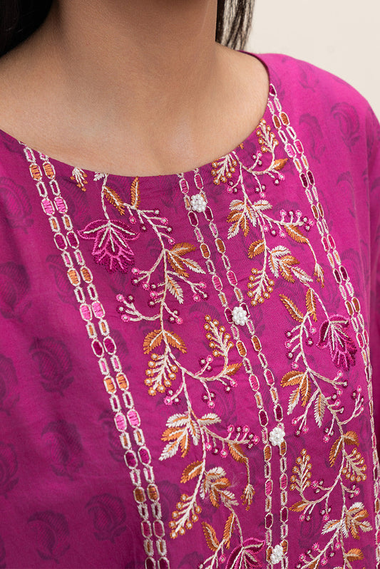 2 PIECE EMBROIDERED LAWN SUIT-MAGENTA BLOOM (UNSTITCHED)