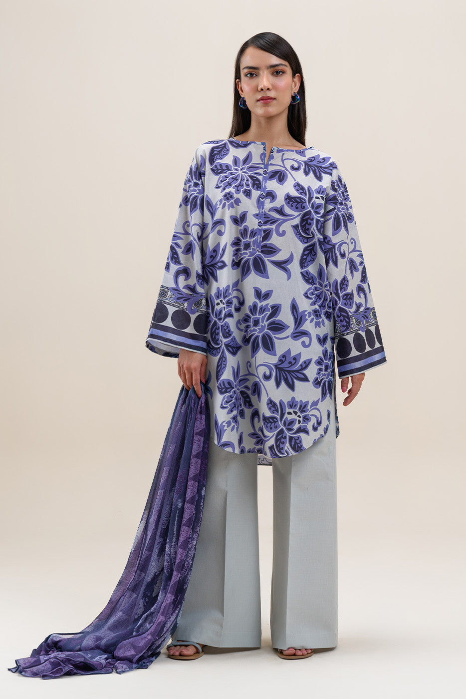 3 PIECE PRINTED LAWN SUIT-LUSTRE BLOOM (UNSTITCHED)