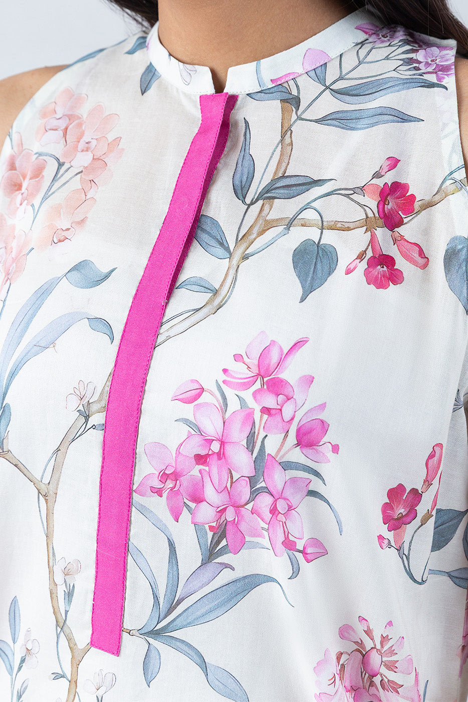 3 PIECE PRINTED LAWN SUIT-IVORY ORCHID (UNSTITCHED)