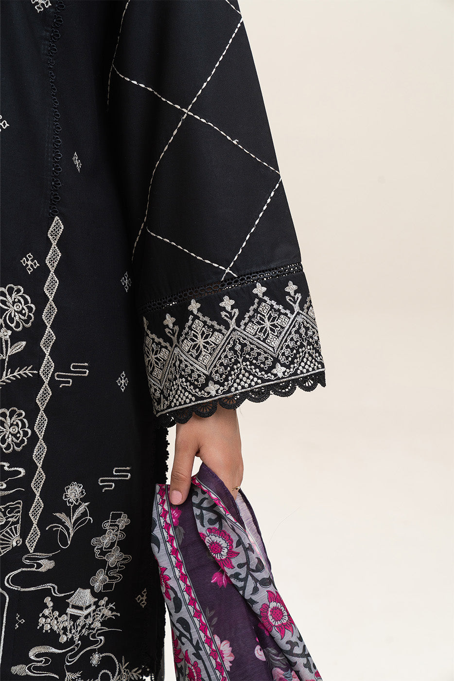 3 PIECE EMBROIDERED LAWN SUIT-EBONY VOGUE (UNSTITCHED)