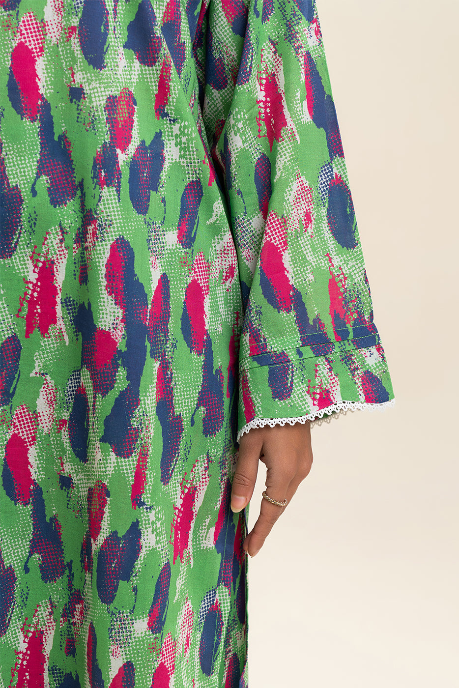 2 PIECE PRINTED LAWN SUIT (PRET)