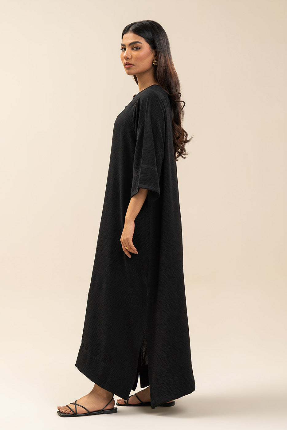 BASIC POLY CREPE DRESS(FLOW)