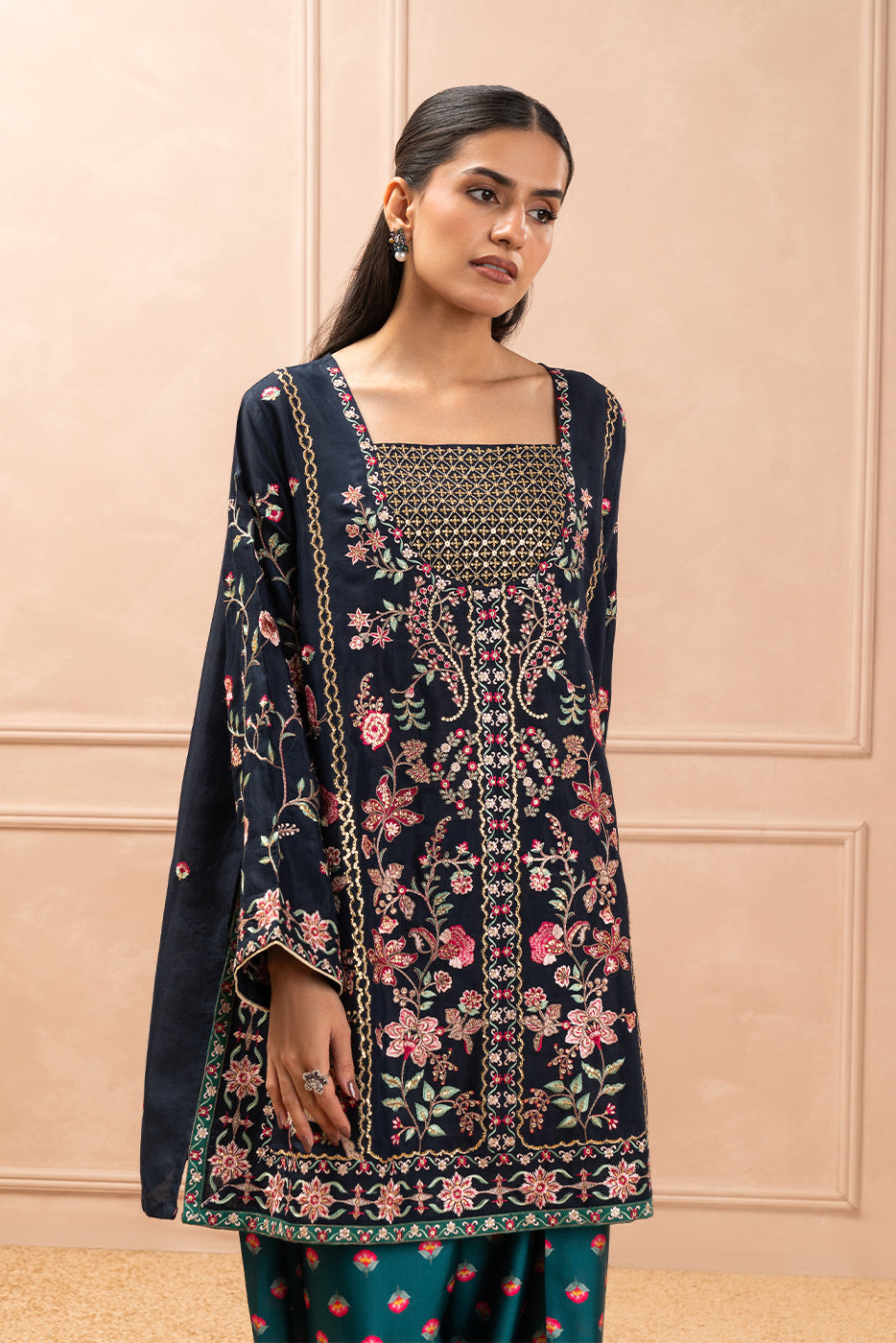 2 PIECE EMBROIDERED RAW SILK SUIT (LUXURY PRET)